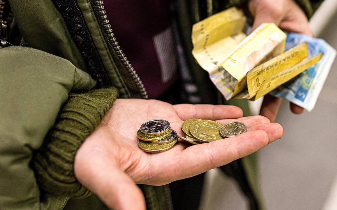Fitch снизило кредитный рейтинг Украины до «дефолт неизбежен»