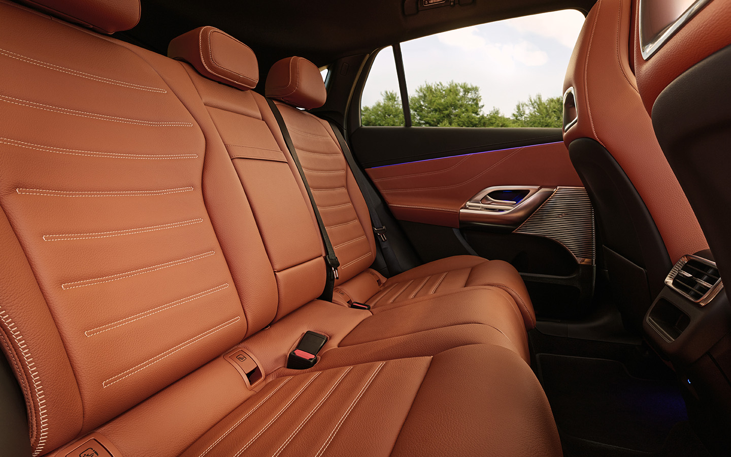 Mercedes-Benz GLC with EQ Technology