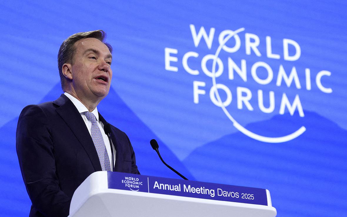 Против главы форума в Давосе начали проверку из-за встреч с Эпштейном