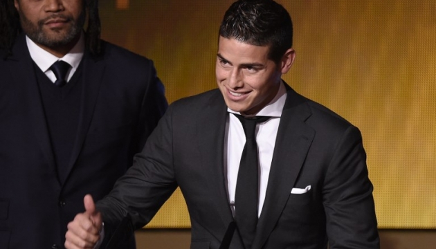 Полузащитник «Реала» и сборной Колумбии Хамес Родиргес получил премию имени Ференца Пушкаша, которая вручается автору лучшего гола завершившегося года. Фото - AFP