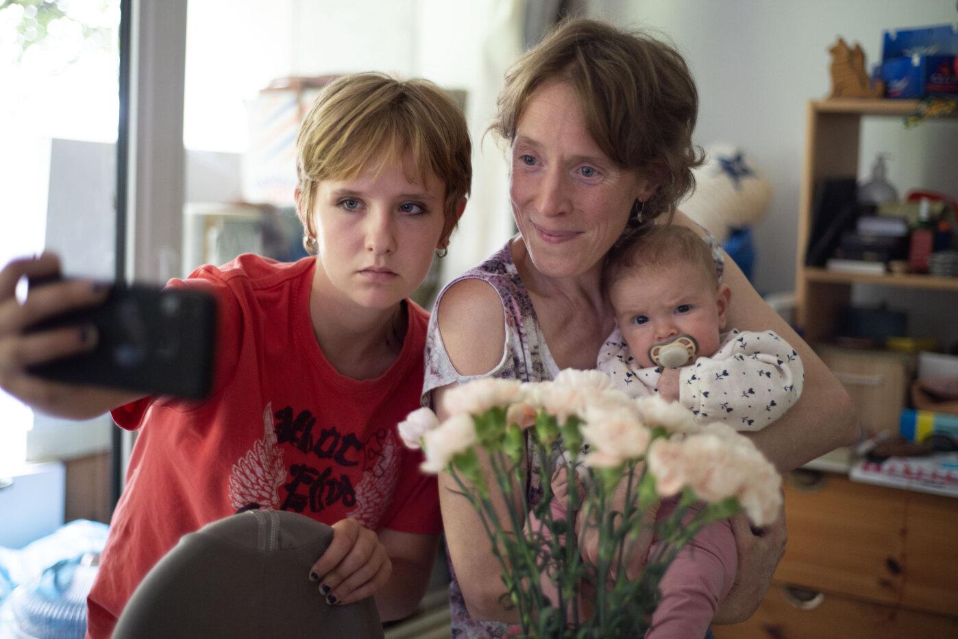 Кадр из фильма «Молодые матери»