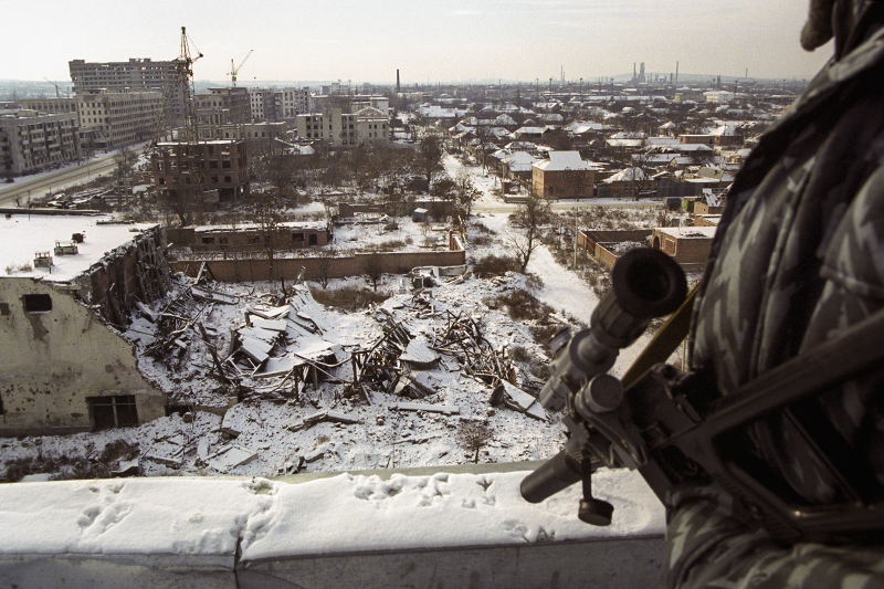10 декабря 2002 года

&nbsp;Вид на центр Грозного
