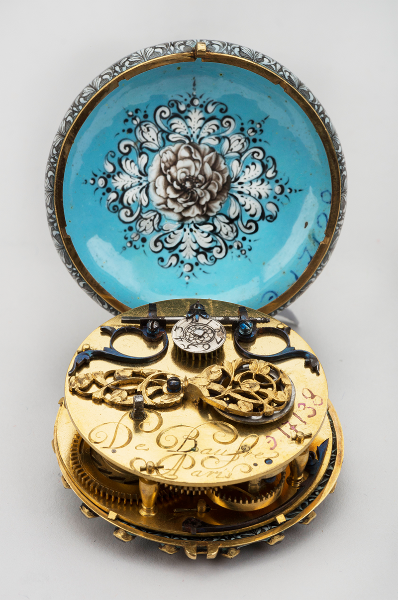 Часы с гризайльными орнаментами
Франция, середина XVII в.