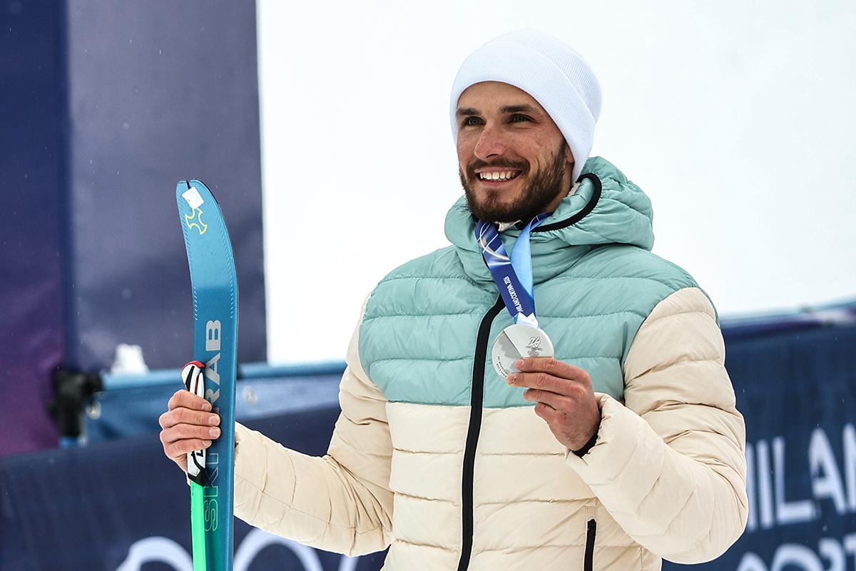 Никита Филиппов во время церемонии награждения, 19 февраля 2026 года