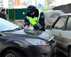 В Петербурге для задержания 15-летнего нарушителя пришлось стрелять по его машине