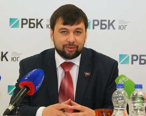 На фото: Заместитель председателя Народного совета ДНР Денис Пушилин