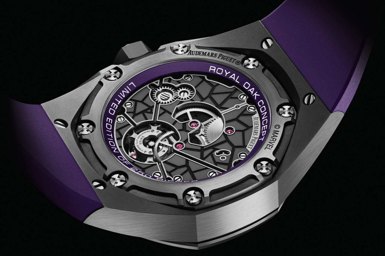 Часы Royal Oak Concept &laquo;Black Panther&raquo;, Audemars Piguet X Marvel