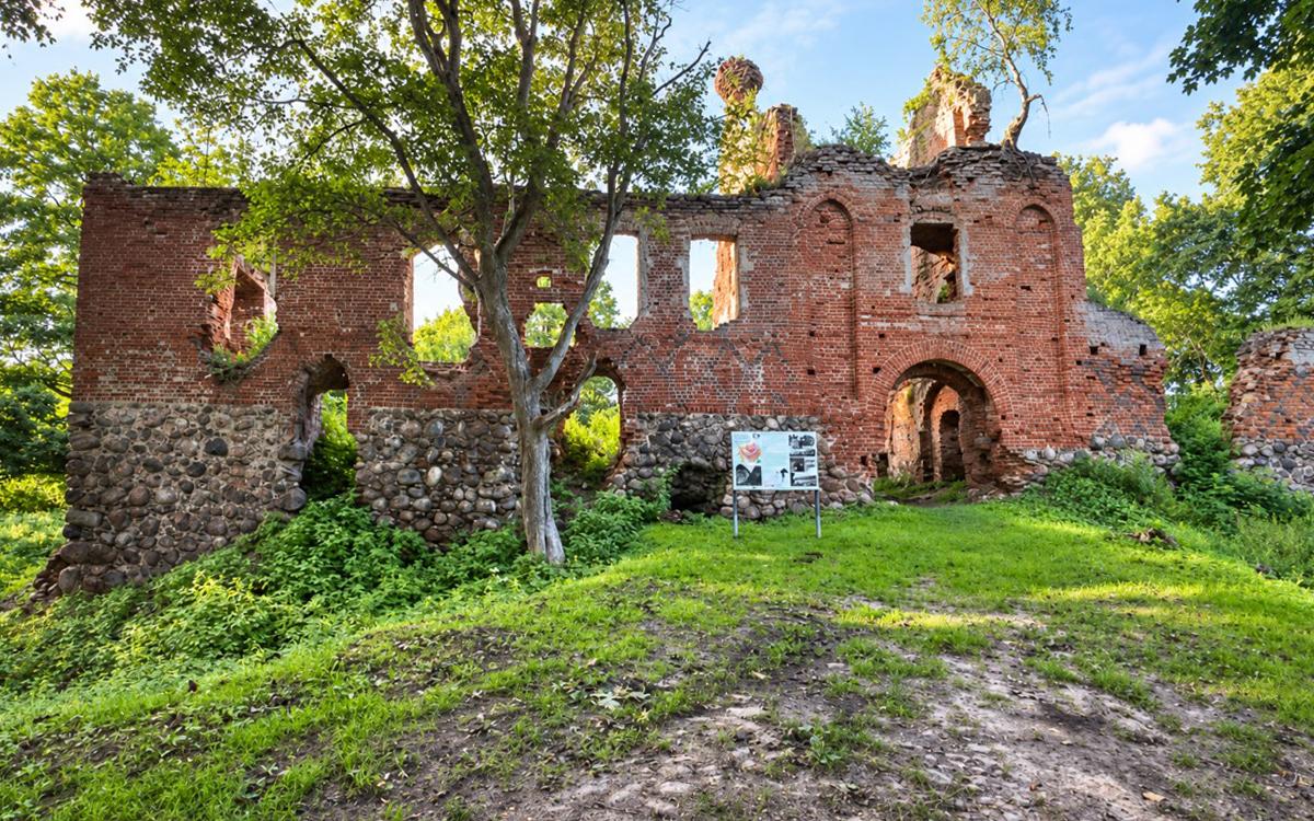 Площадь выставленного на торги исторического замка составляет 395 кв. м
&nbsp;