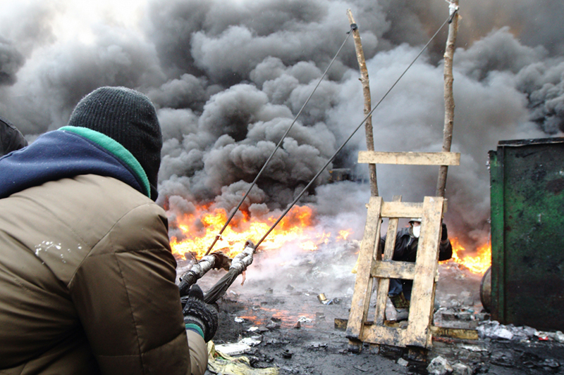 Площадь, которая перевернула мир: история Майдана в фотографиях
