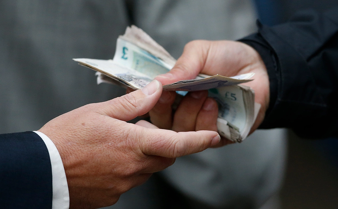 Alan Crowhurst / Getty Images