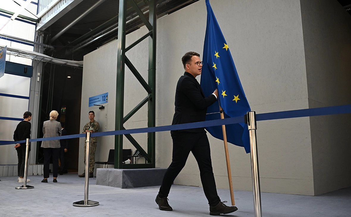 Paul Ellis / Getty Images