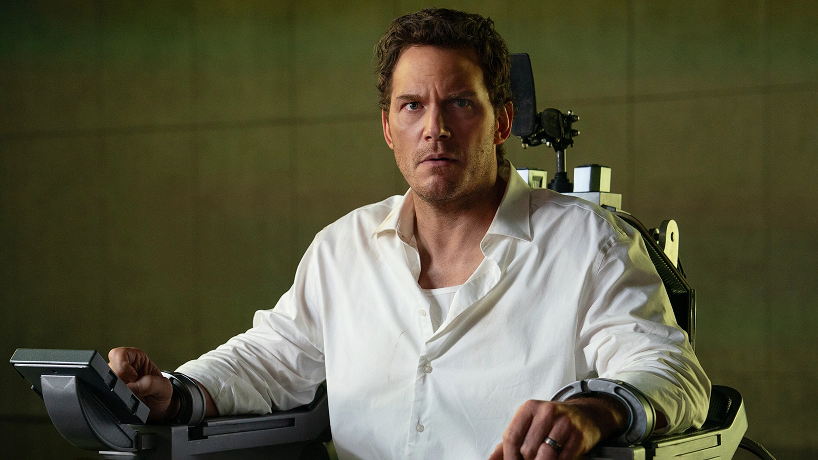 Кадр из фильма «Казнить нельзя помиловать»