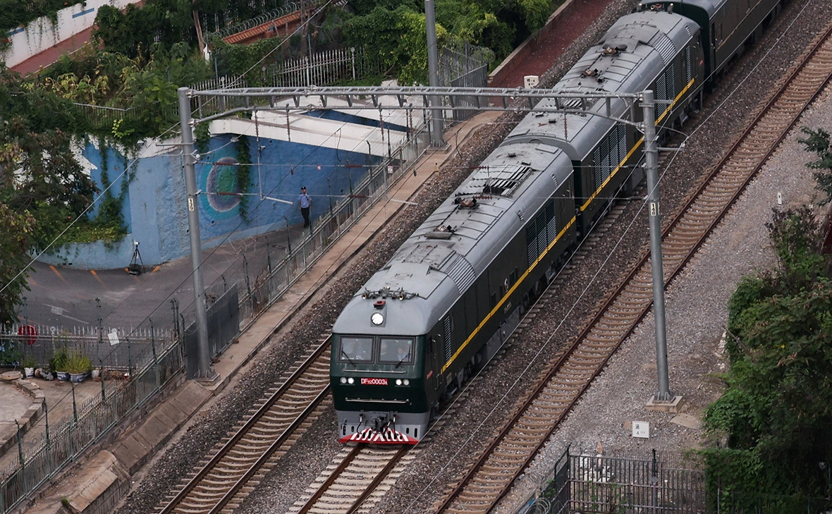 Tingshu Wang / Reuters