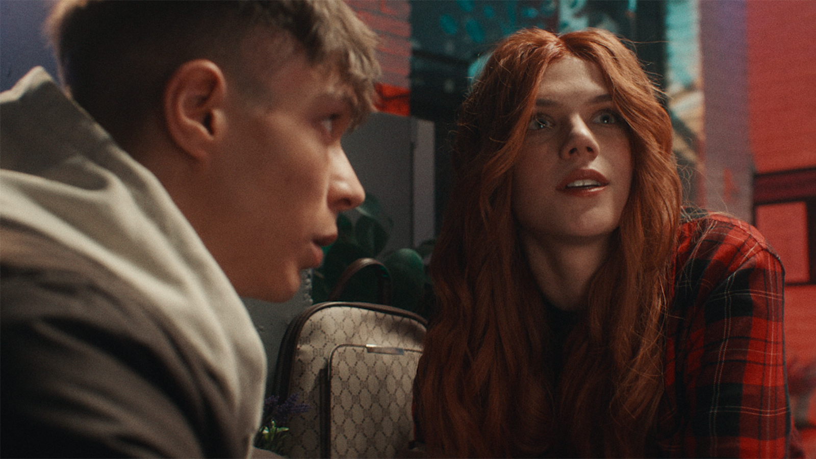 Глеб Калюжный и Анастасия Красовская в фильме «Несвятая Валентина»