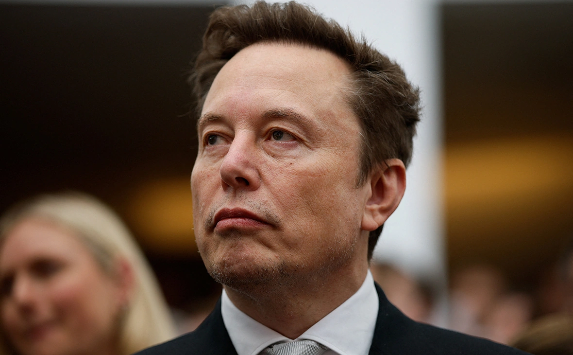 Evan Vucci / Reuters