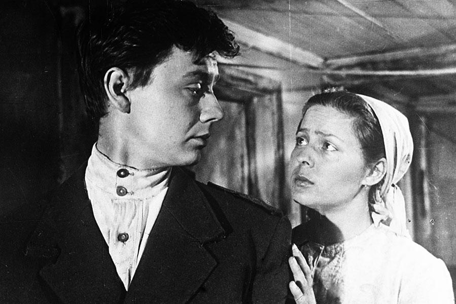 Олег Табаков и Татьяна Логинова в фильме &laquo;Испытательный срок&raquo; Владимира Герасимова, 1960 год