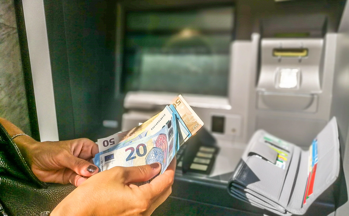 Eyesonmilan / Shutterstock