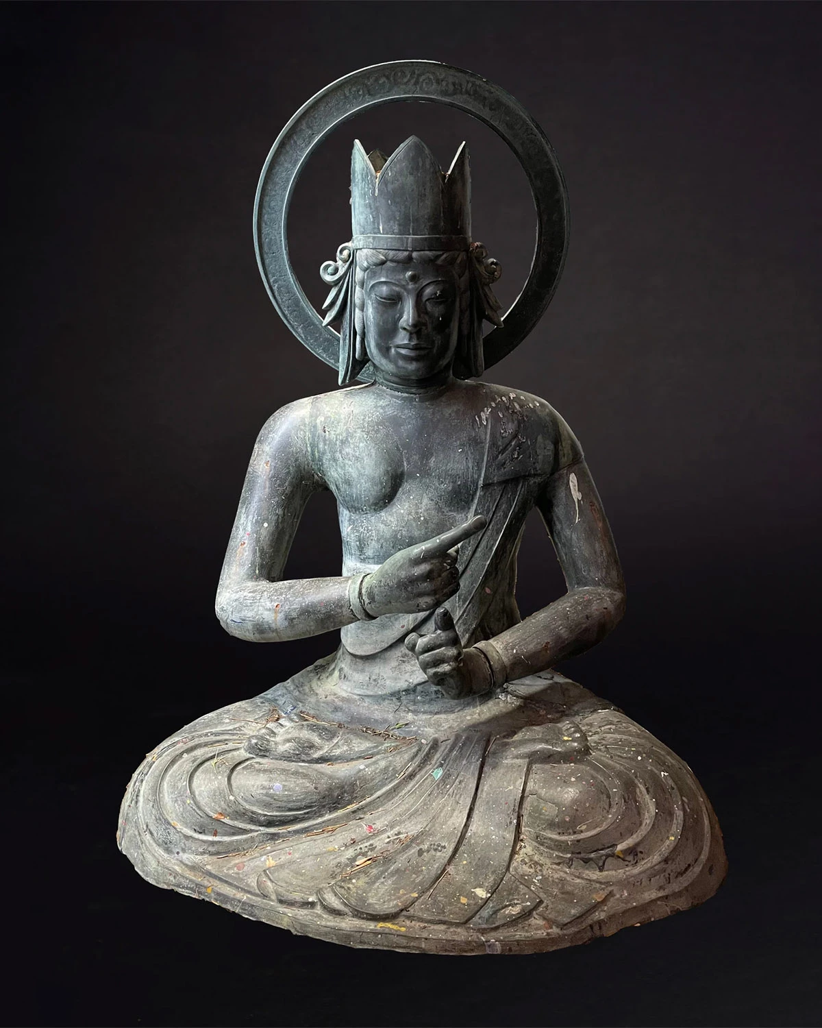 <p>Бронзовая скульптура Будды периода Эдо (1603&ndash;1867)</p>