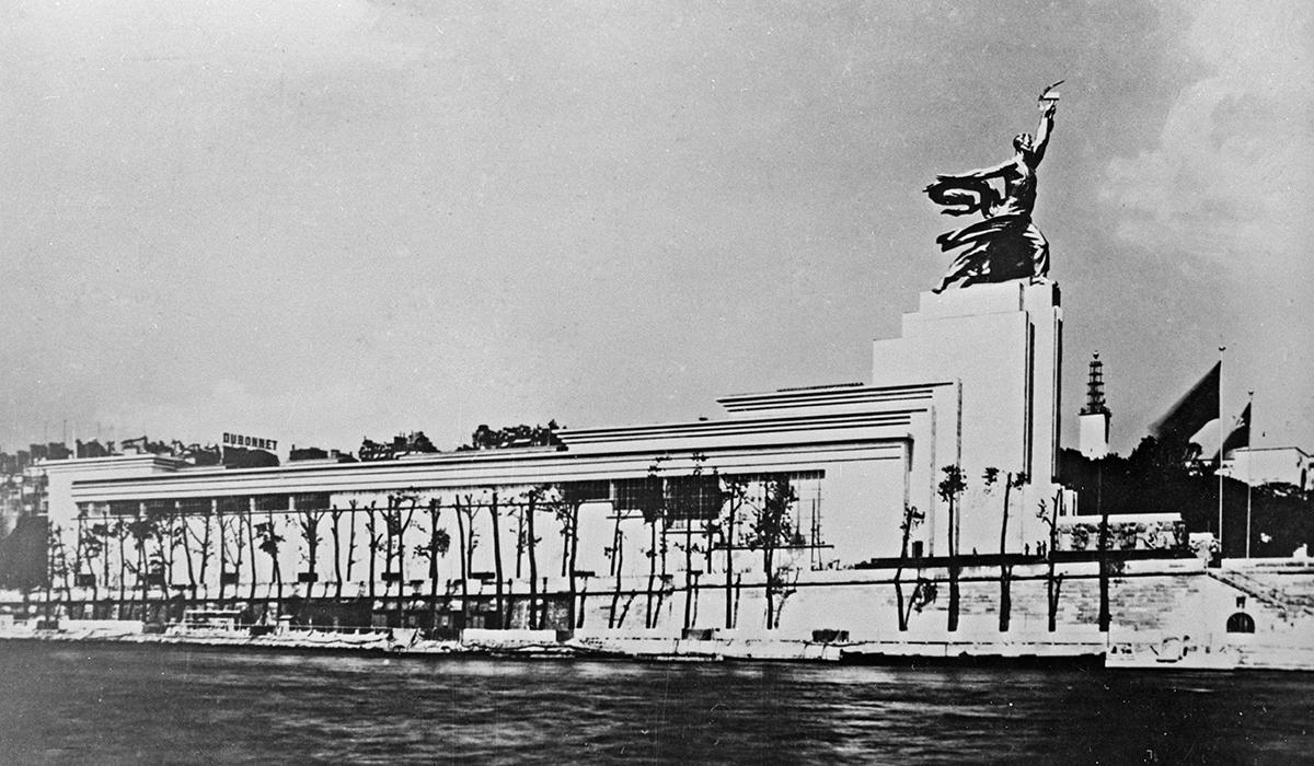 Павильон СССР на Всемирной выставке в Париже.&nbsp;1937 год