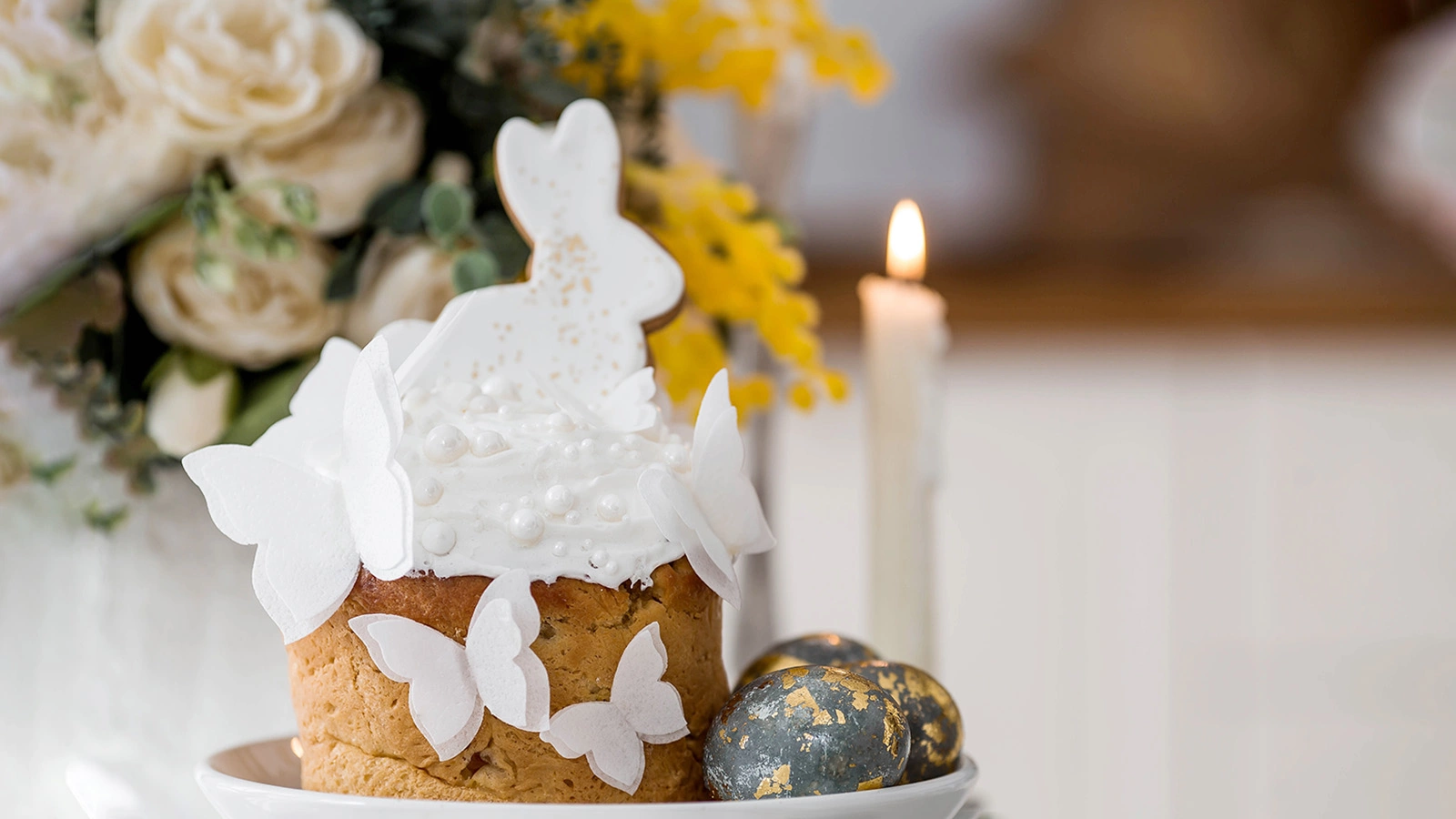 Как и в православной традиции, в католицизме Пасху отмечают в воскресенье, наступившее вслед за первым полнолунием после весеннего равноденствия