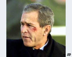 Буш подавился крендельком, но спасся от смерти, упав с дивана