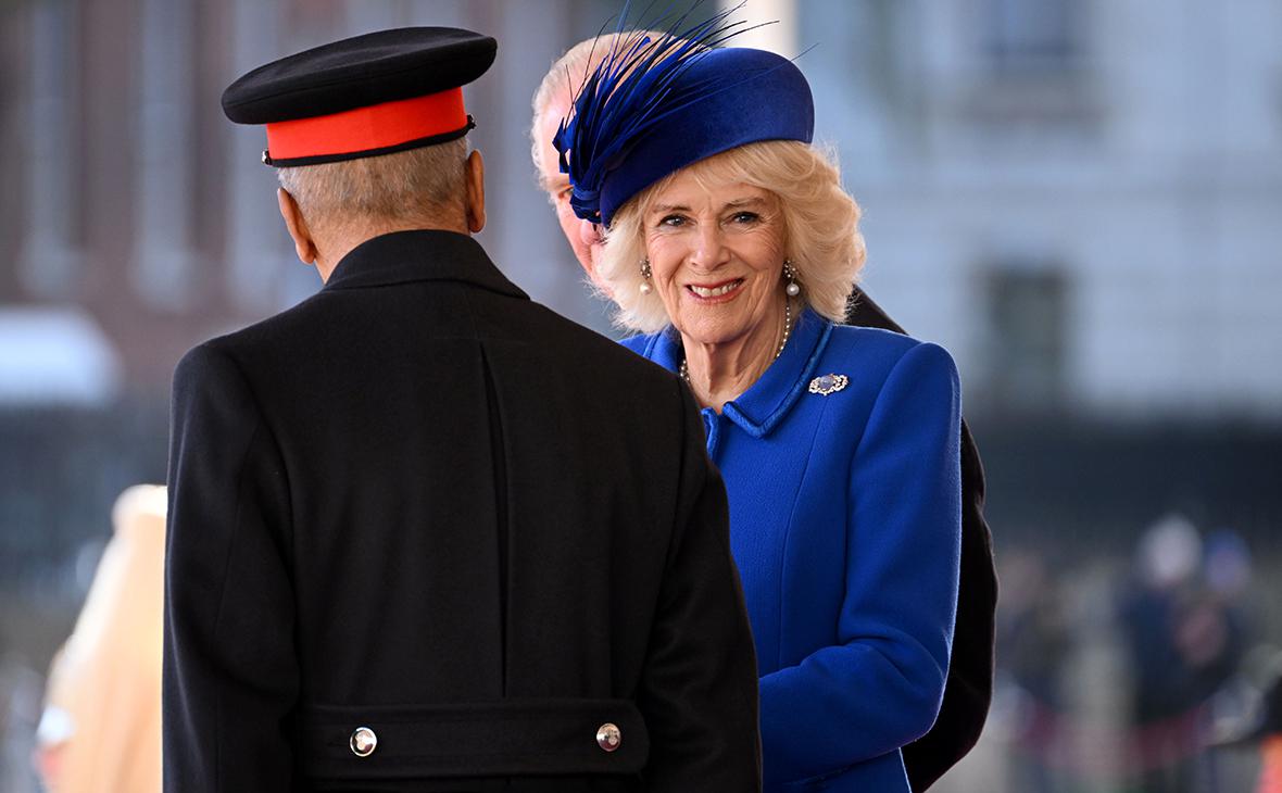 Daily Mail узнала о планах Британии называть жену Карла III королевой"/>













