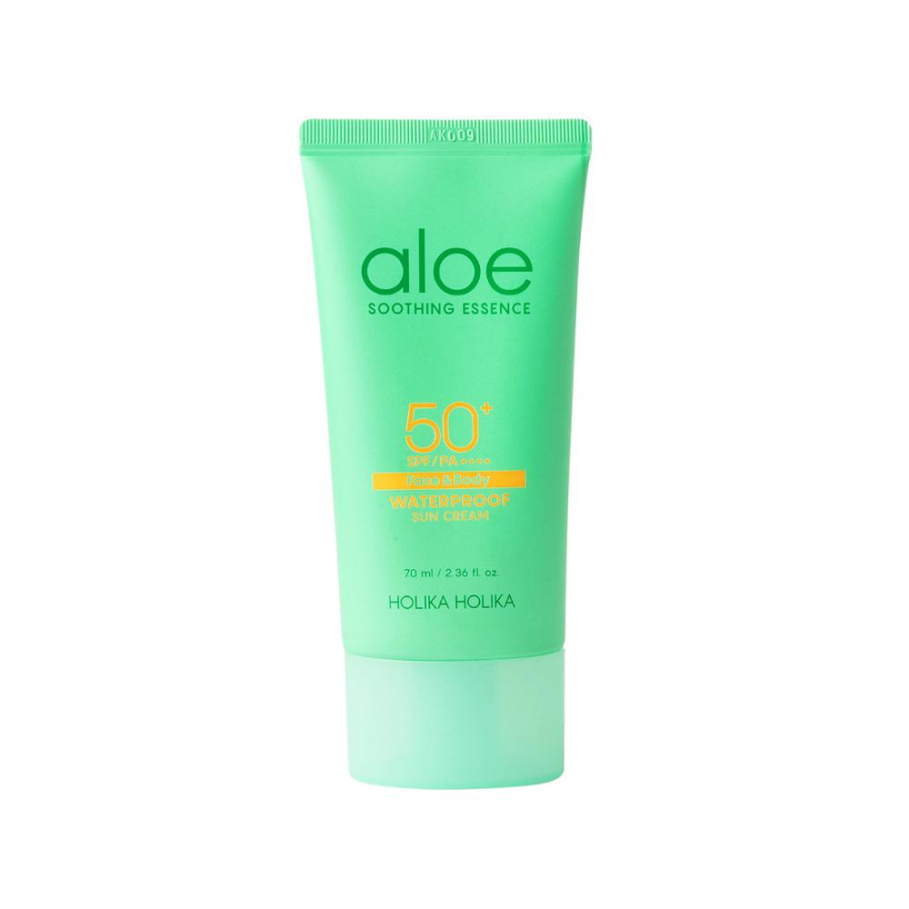 Солнцезащитный крем с водостойкой формулой с алоэ Aloe Waterproof Sun Cream SPF 50+, Holika Holika, 1490 руб. (Ozon)