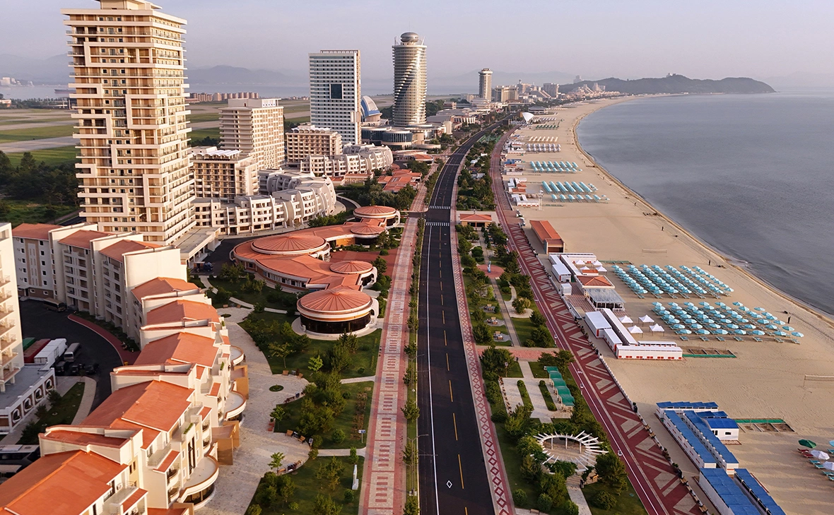 KCNA / EPA / ТАСС