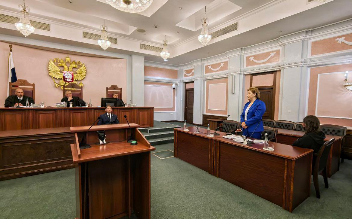 Покупательница квартиры Долиной попросила суд выселить певицу из жилья