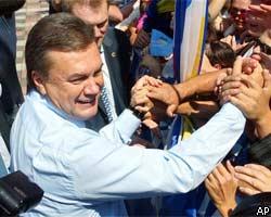 Премьером Украины назначен Виктор Янукович