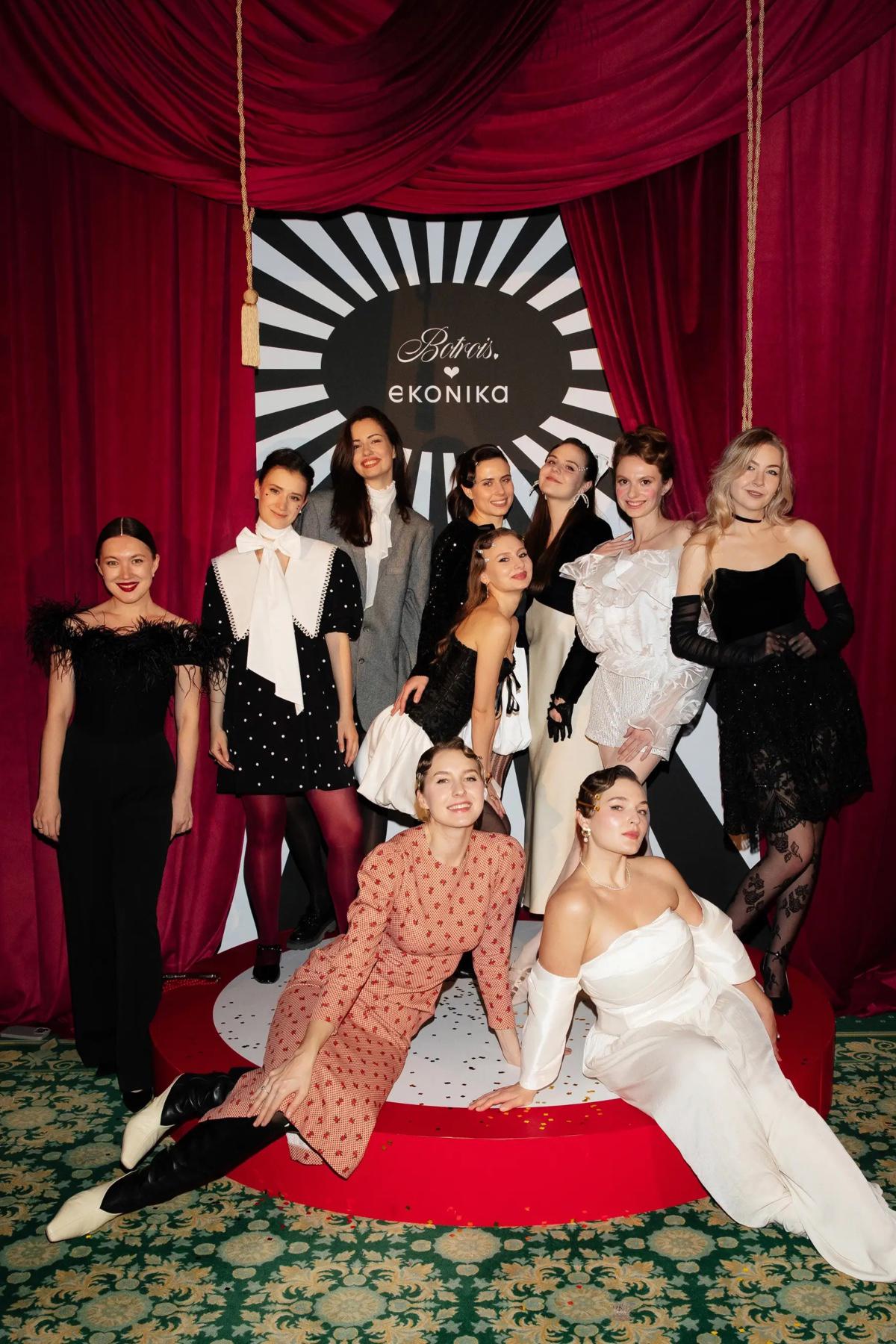 Команда агентства C.Atelier на балу по случаю выхода совместной коллекции Ekonika и Botrois