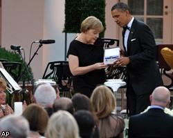 Б.Обама отдал высшую награду США канцлеру Германии
