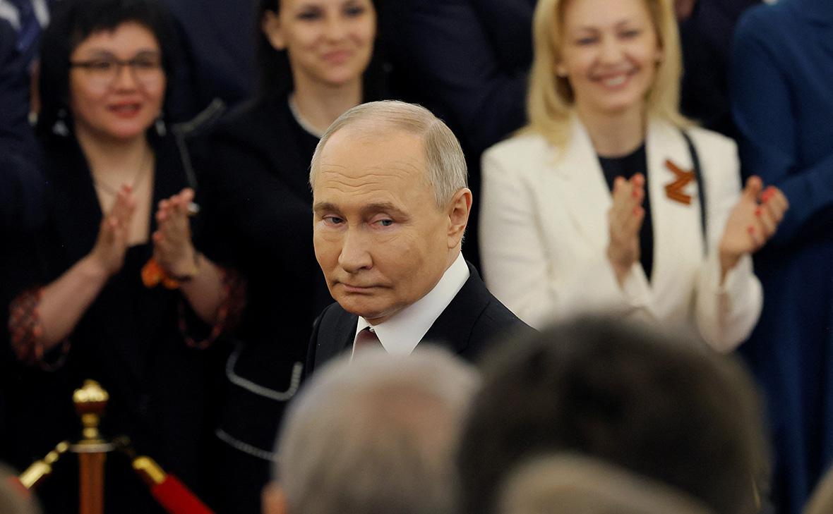 Путин подписал указ о сложении полномочий правительства