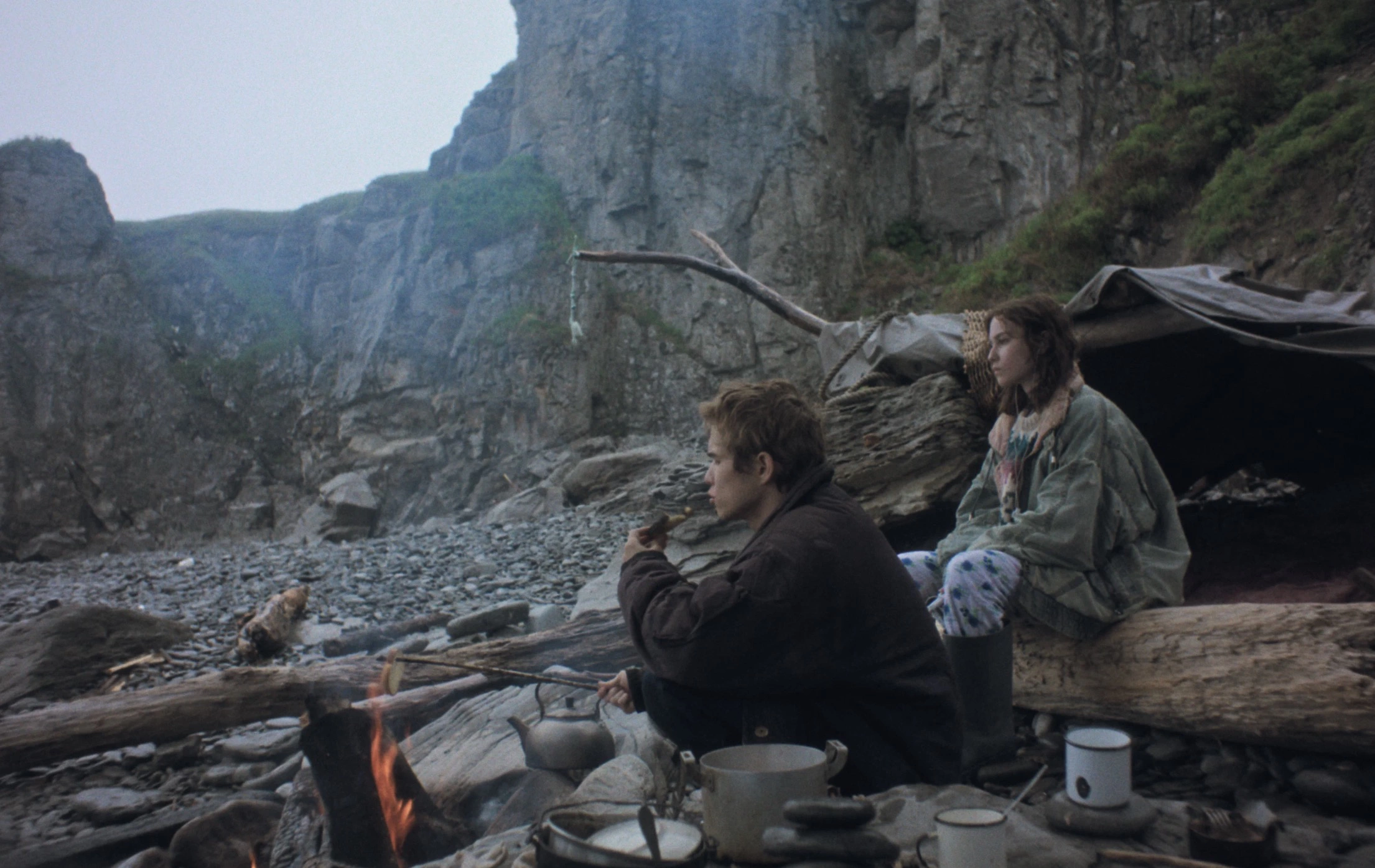 Кадр из фильма «Большая земля»