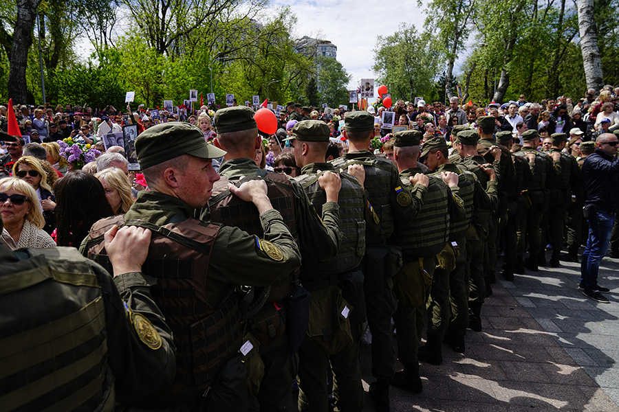 Усиленные меры безопасности во время праздничных мероприятий в Одессе




