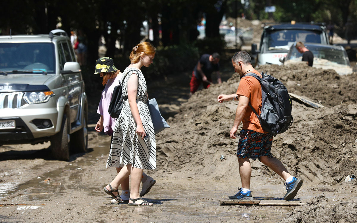 Число пострадавших в Ялте в результате наводнения превысило 50 человек