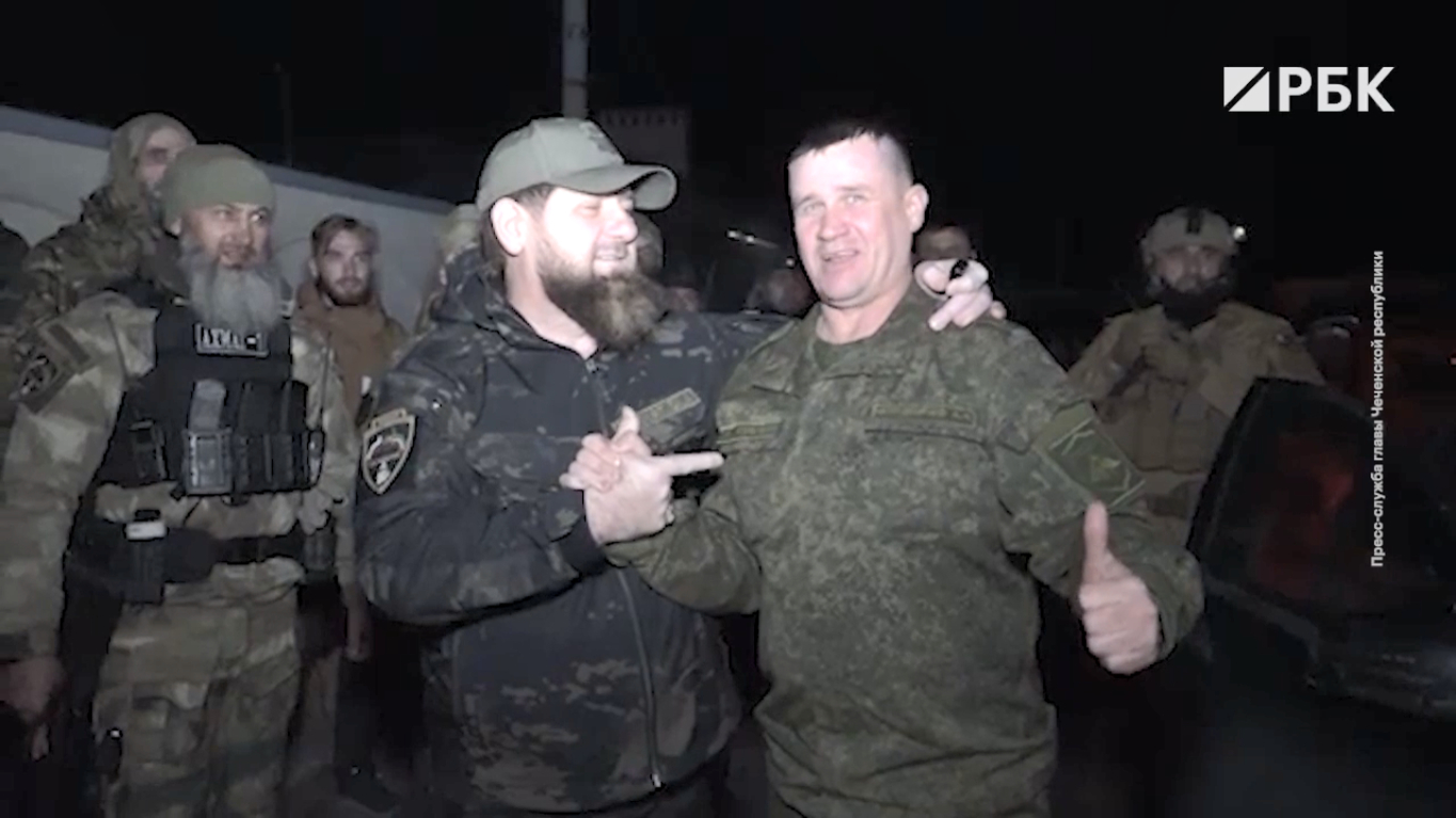 Мариуполь генерал России и Кадыров генерал Мордвичев