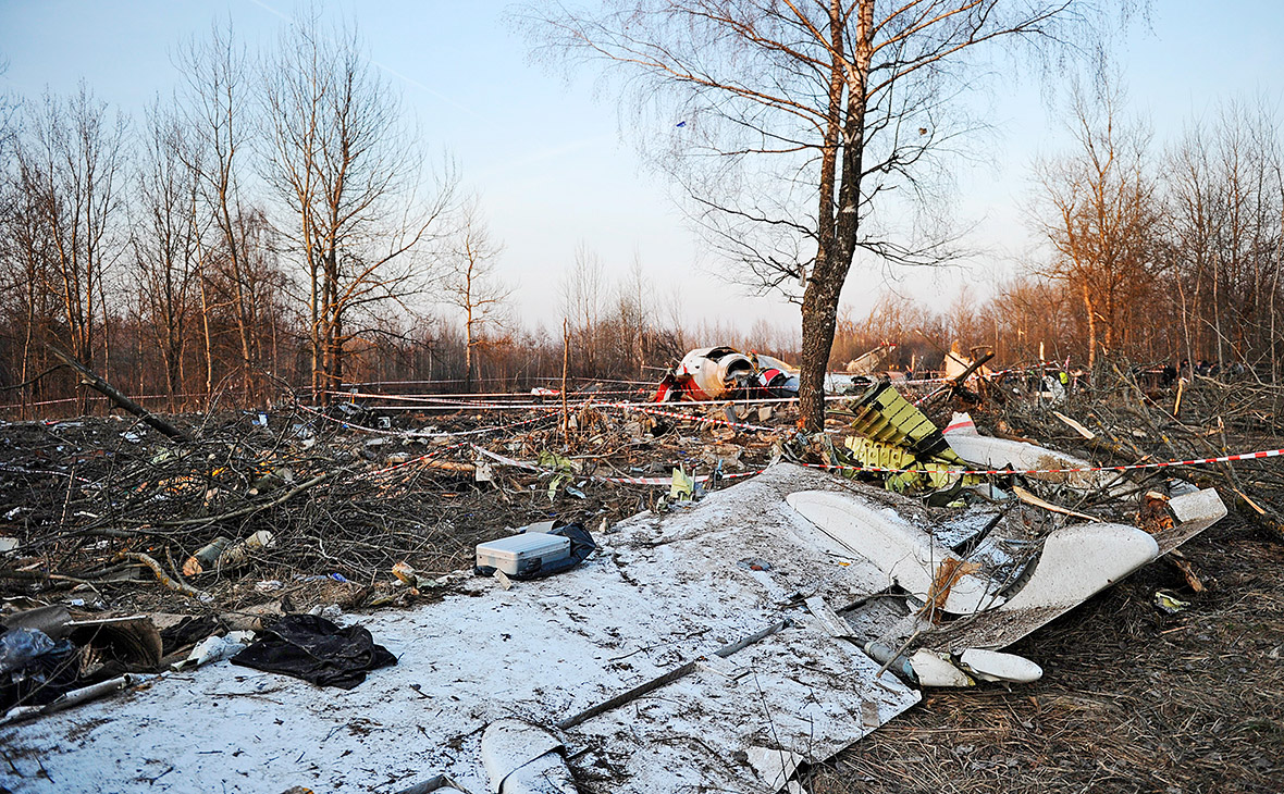 Обломки самолета Ту-154. 2010 год