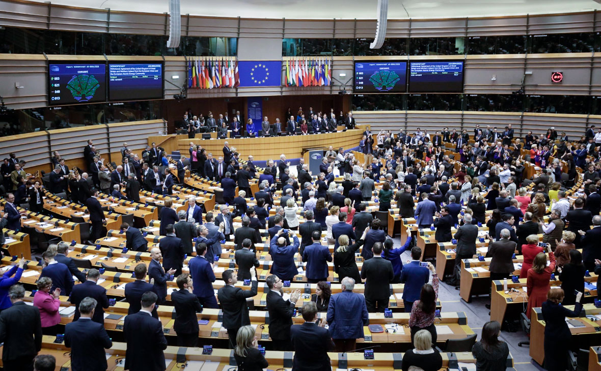 Члены Европейского парламента во время голосования
&nbsp;