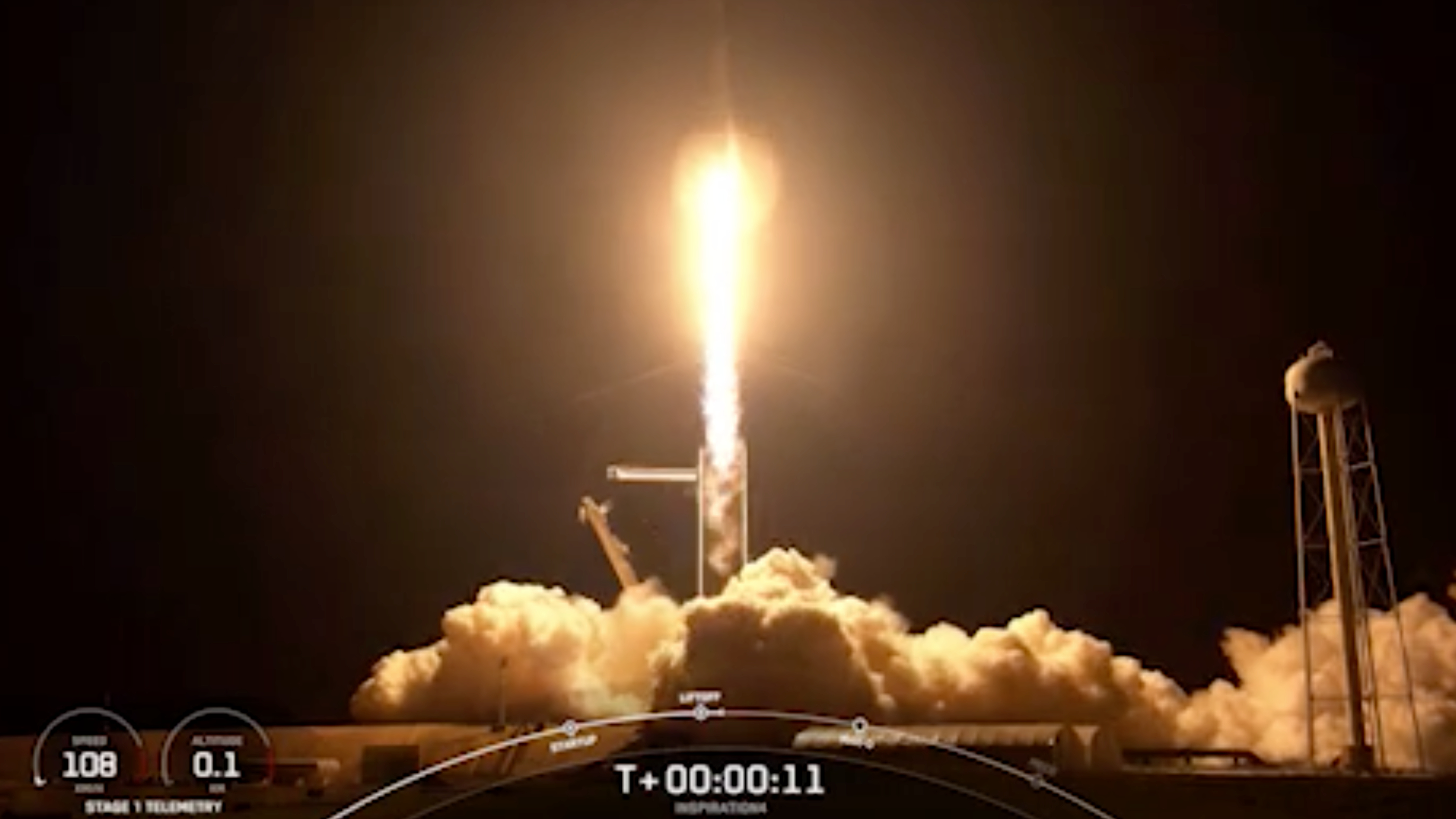 SpaceX впервые запустила корабль с полностью гражданским экипажем
