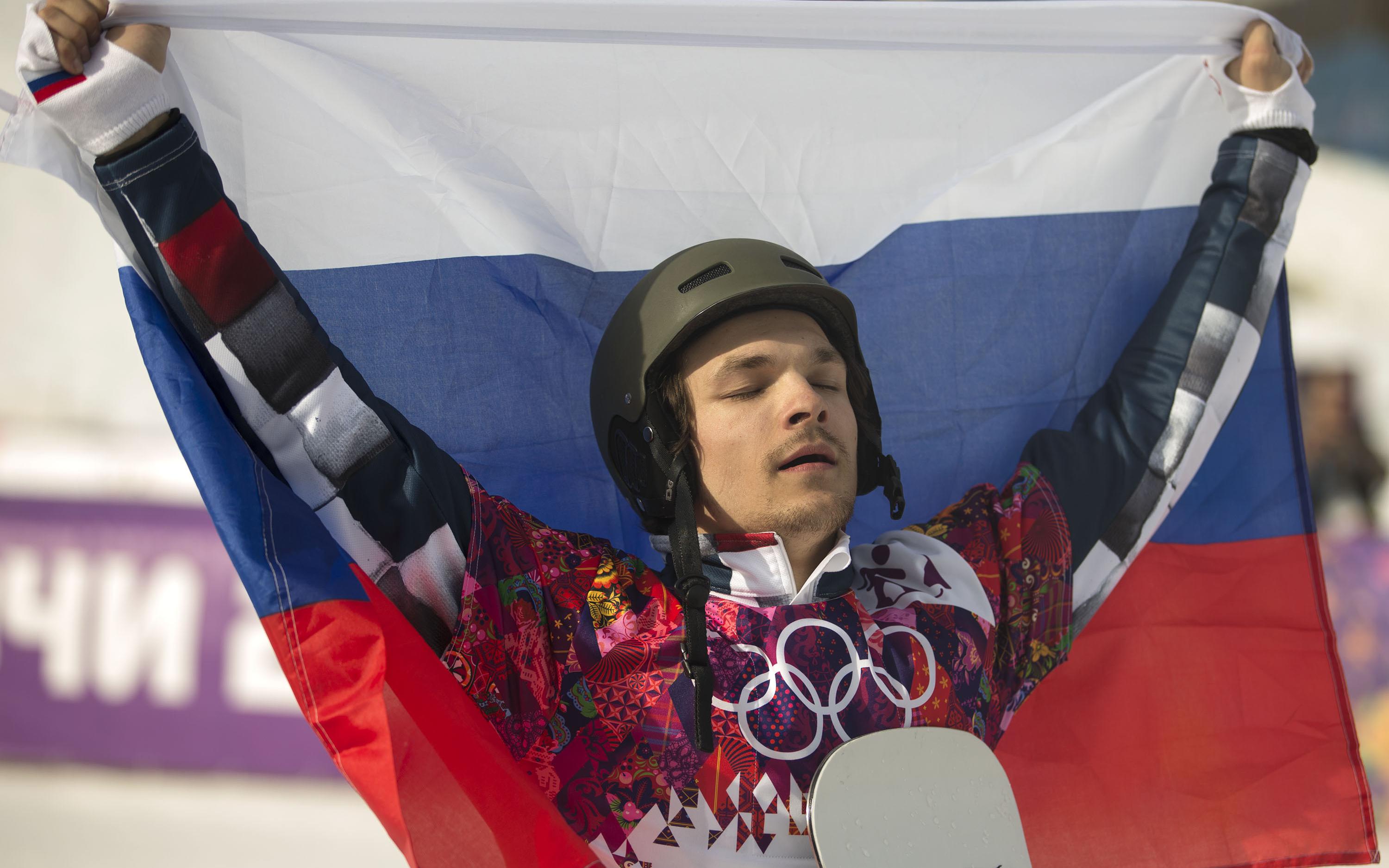 Американский чемпион Сочи отказался выступать без флага России