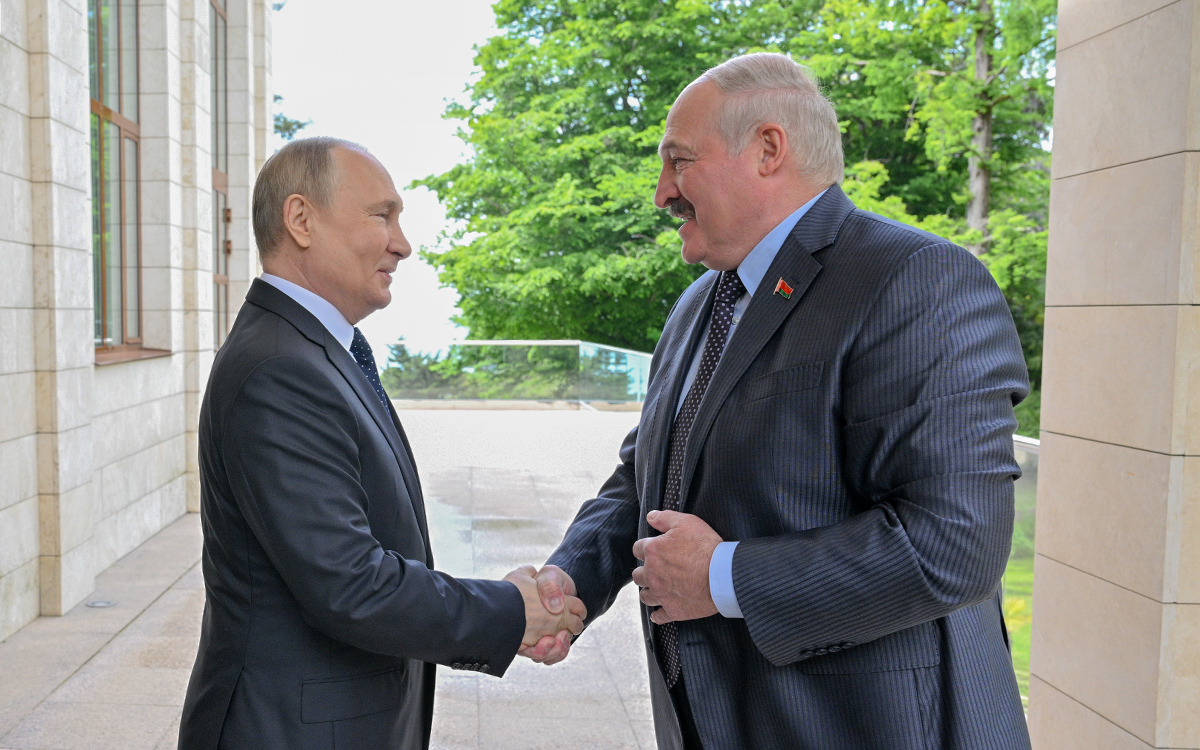 Песков сообщил о встрече Путина и Лукашенко в Завидово