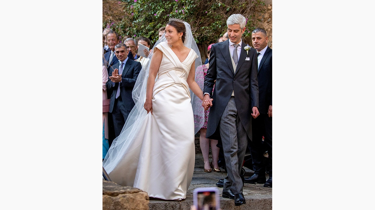 <p>Религиозное венчание принцессы Александры Люксембургской и Николя Багори в церкви Сен-Трофим в Борм-ле-Мимоза, Франция</p>