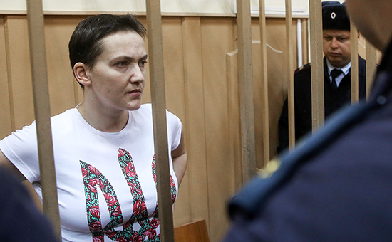 Украинская летчица Надежда Савченко в Басманном суде