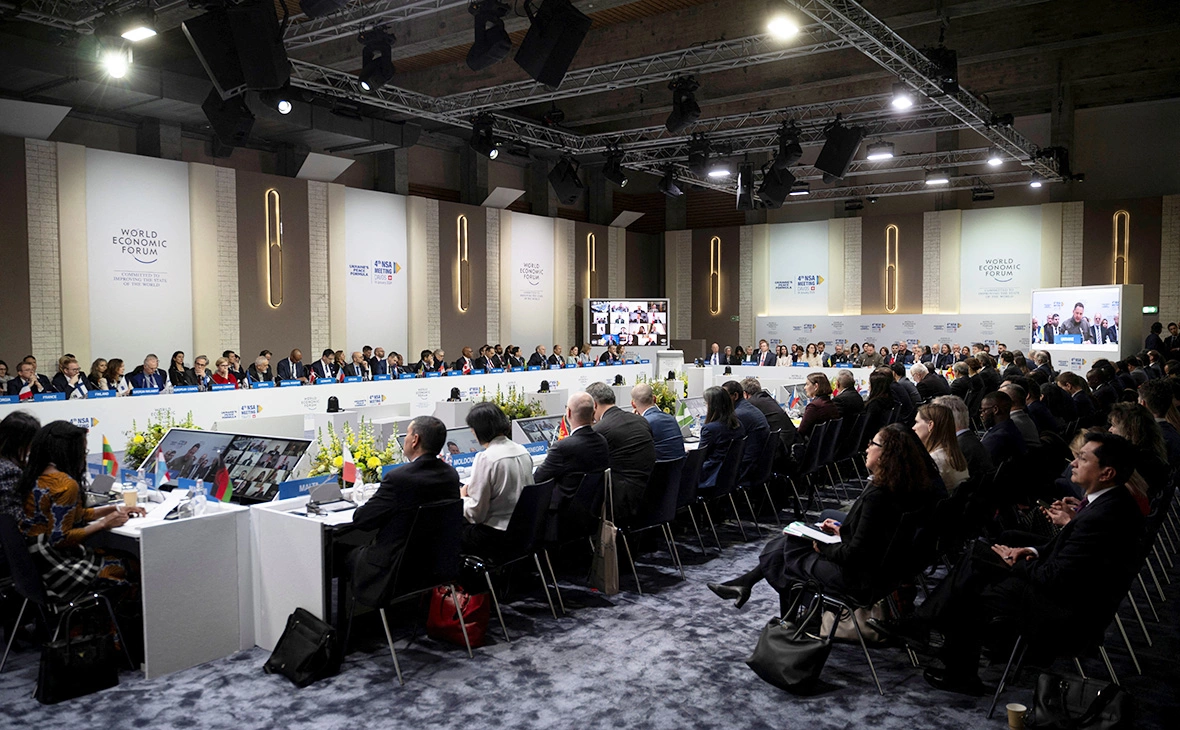 Gian Ehrenzeller / Reuters