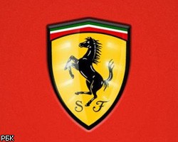 Ferrari во время гонок вылетел в Атлантический океан