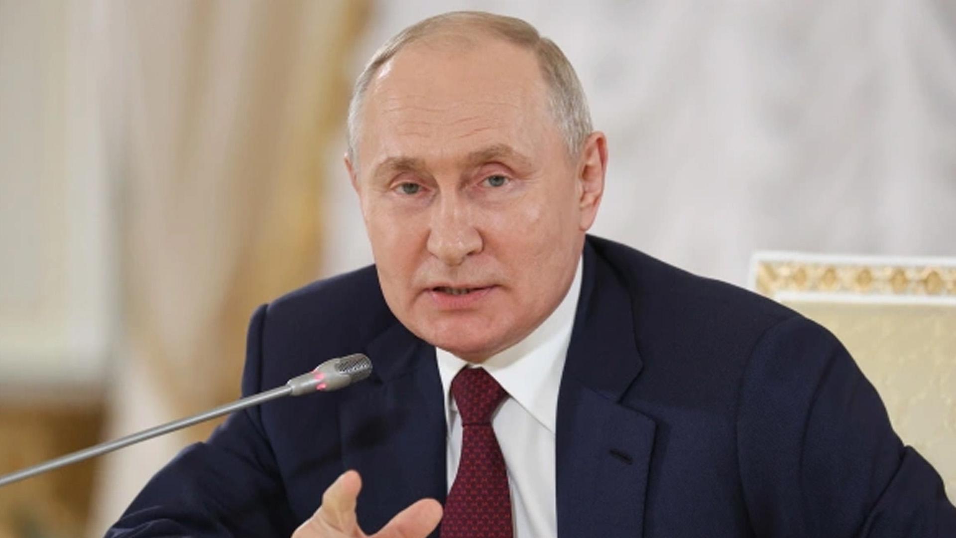 Путин ответил на вопрос, «не 37-й ли год у нас»