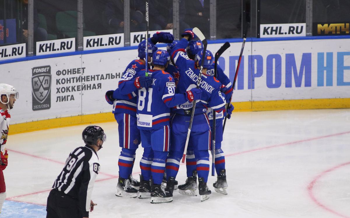 СКА отыгрался со счета 1:3 и победил «Куньлунь» в матче КХЛ