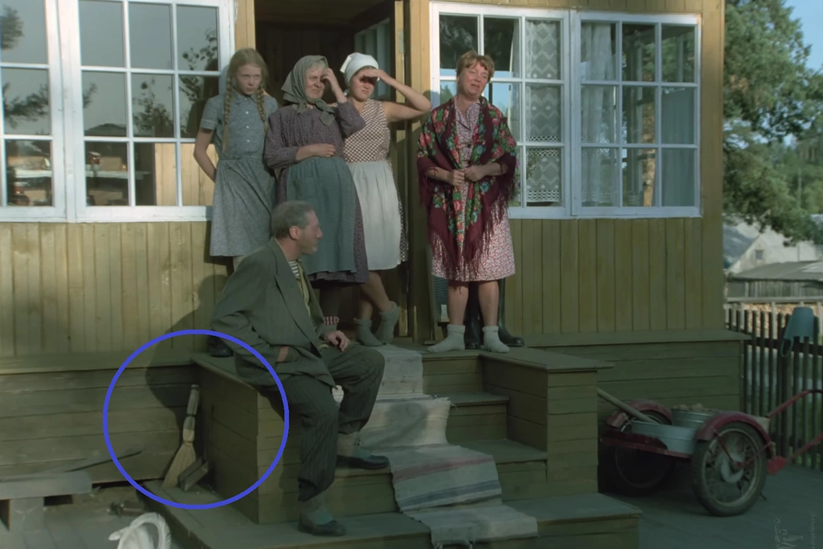 Кадр из фильма «Любовь и голуби» (1984), режиссер Владимир Меньшов