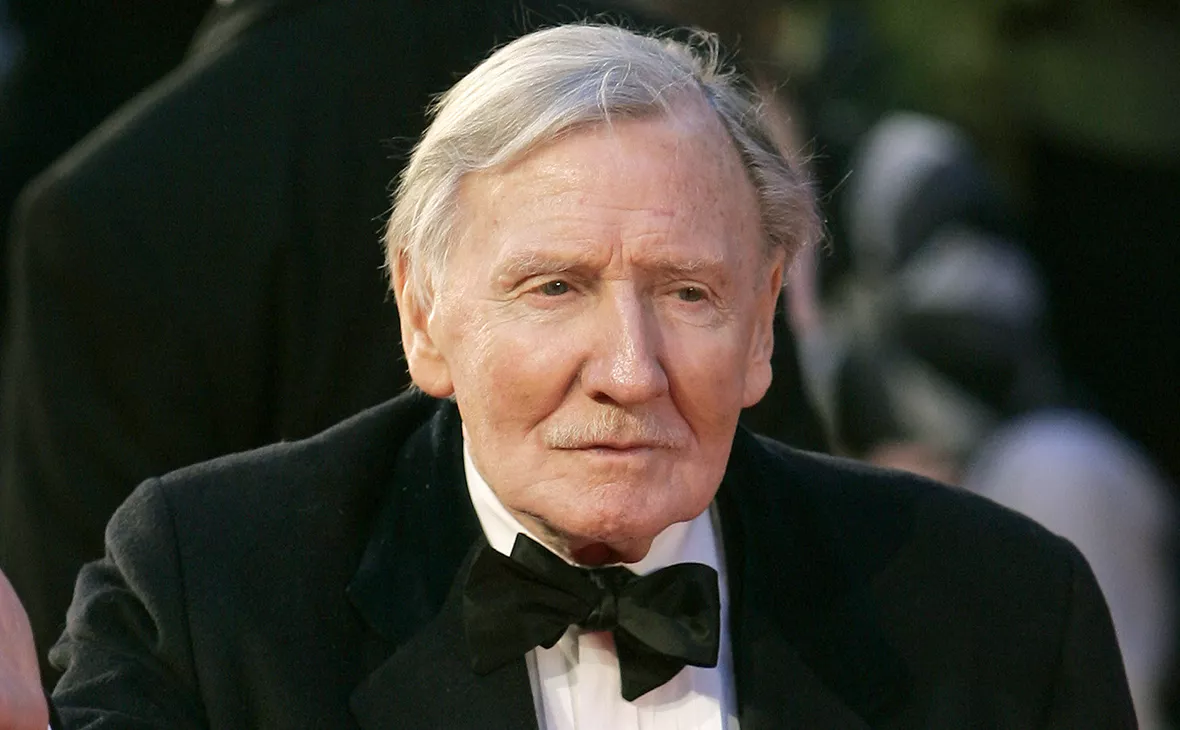 Stephen Hird / Reuters